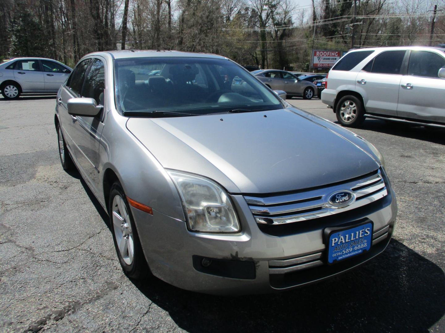 2009 SILVER Ford Fusion I4 SE (3FAHP07Z19R) with an 2.3L L4 DOHC 16V engine, AUTOMATIC transmission, located at 540a Delsea Drive, Sewell, NJ, 08080, (856) 589-6888, 39.752560, -75.111206 - Photo#8